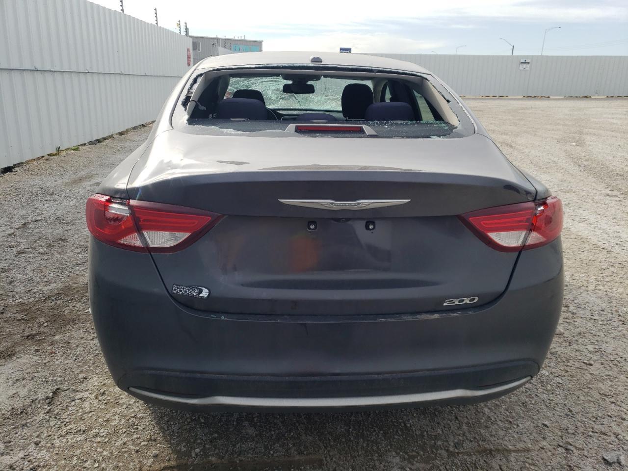 2016 CHRYSLER 200