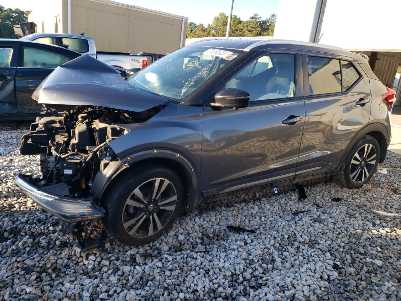 2019 NISSAN KICKS