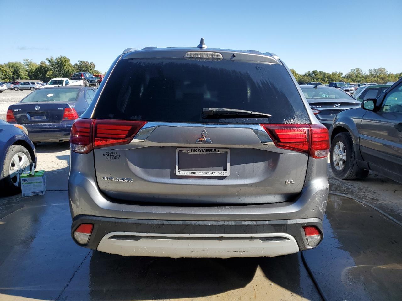 2020 MITSUBISHI outlander