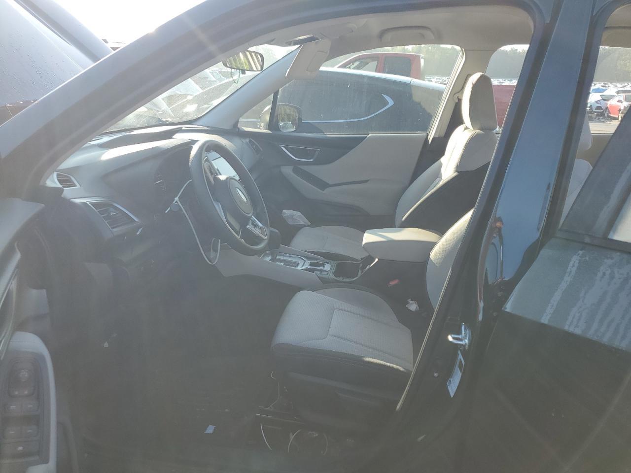 2023 SUBARU FORESTER