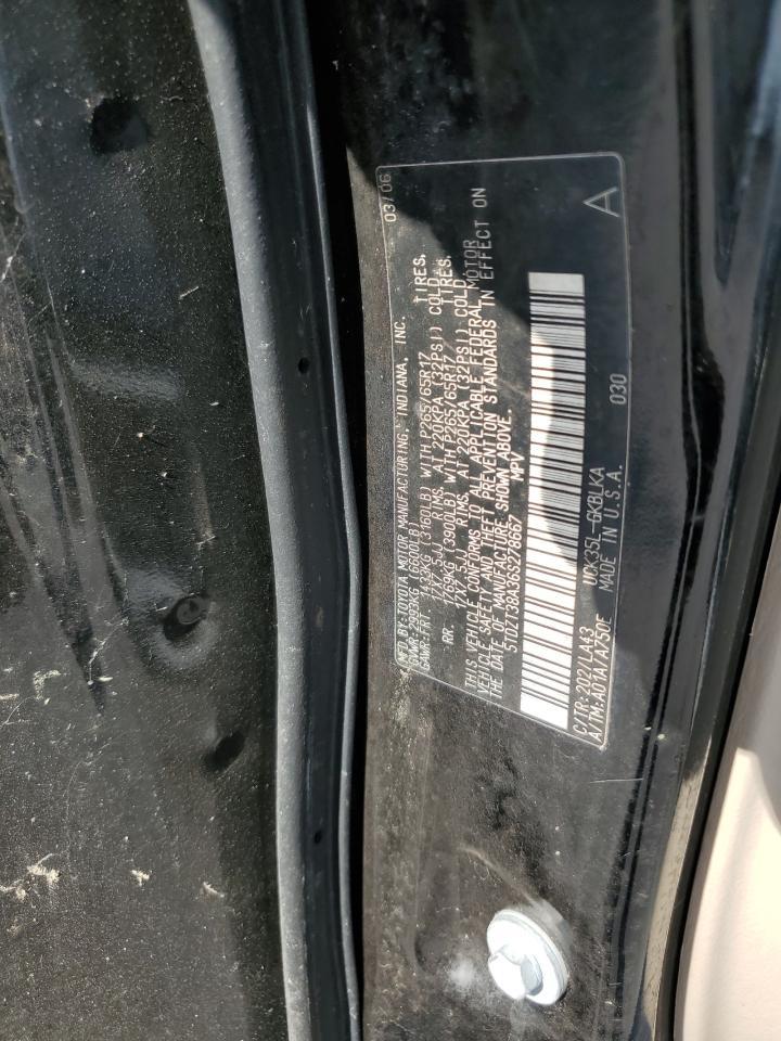 2006 TOYOTA Sequoia