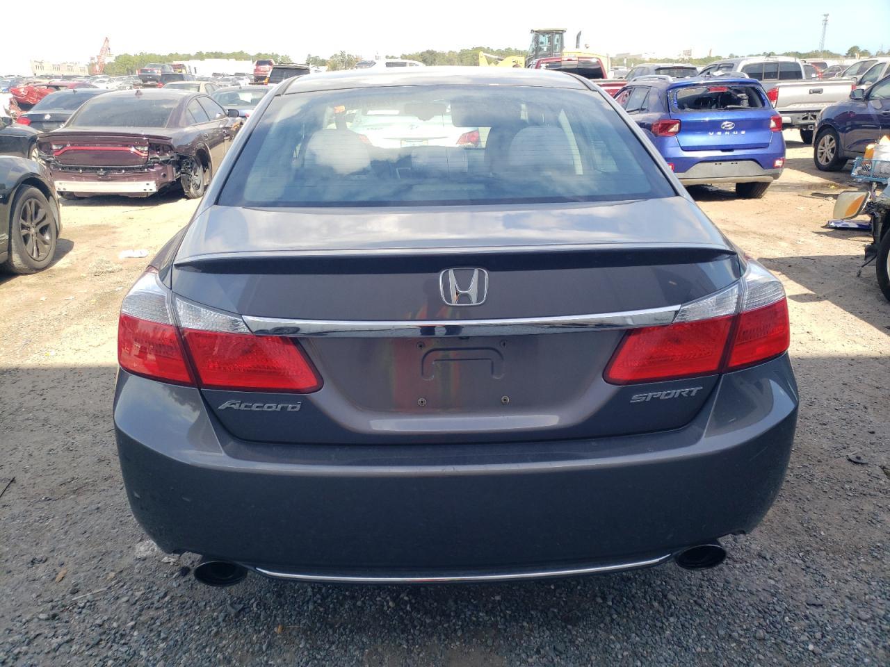 2015 HONDA ACCORD