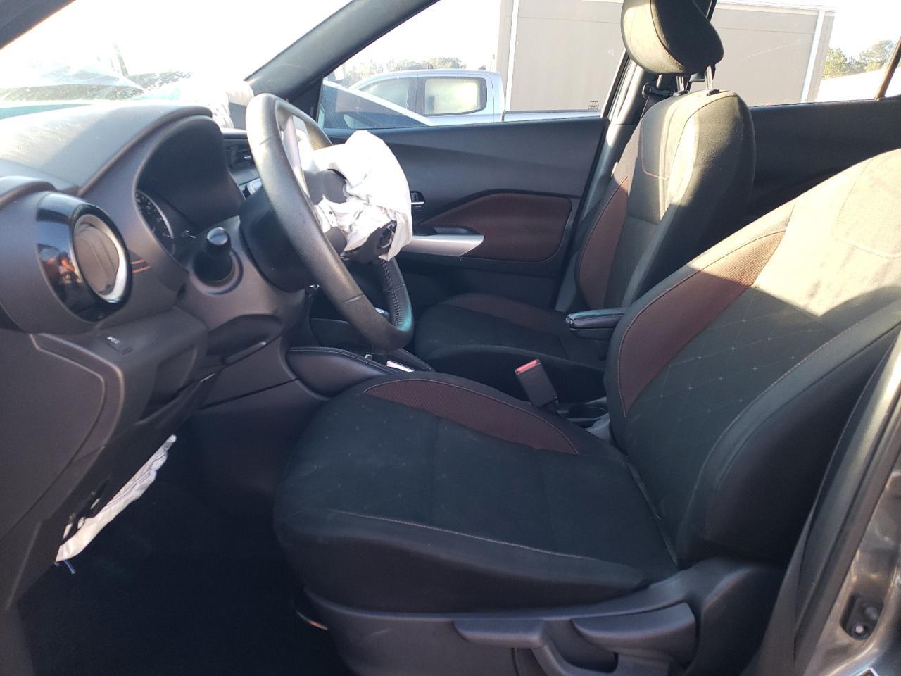 2019 NISSAN KICKS