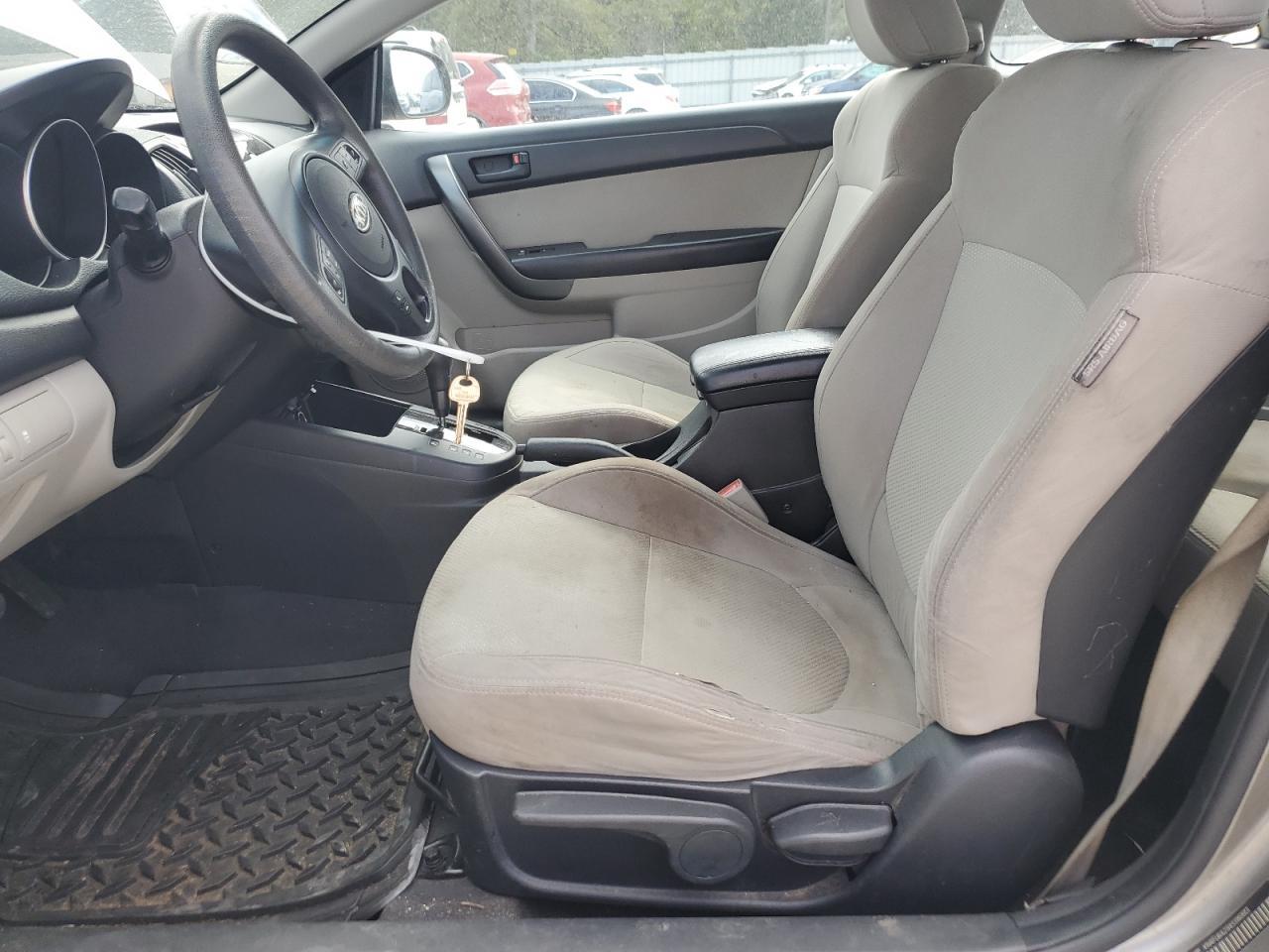 2010 KIA FORTE