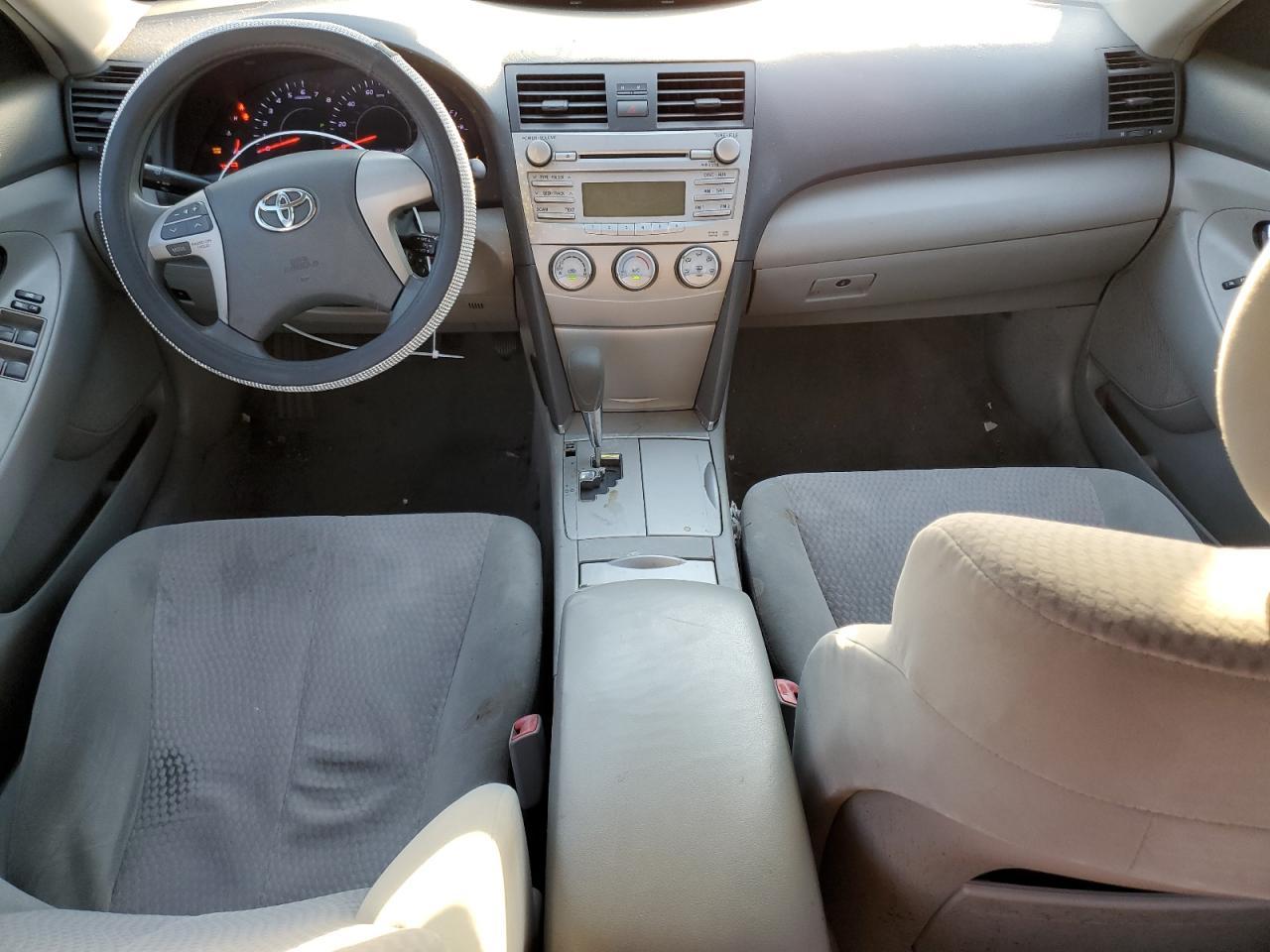 2011 TOYOTA CAMRY