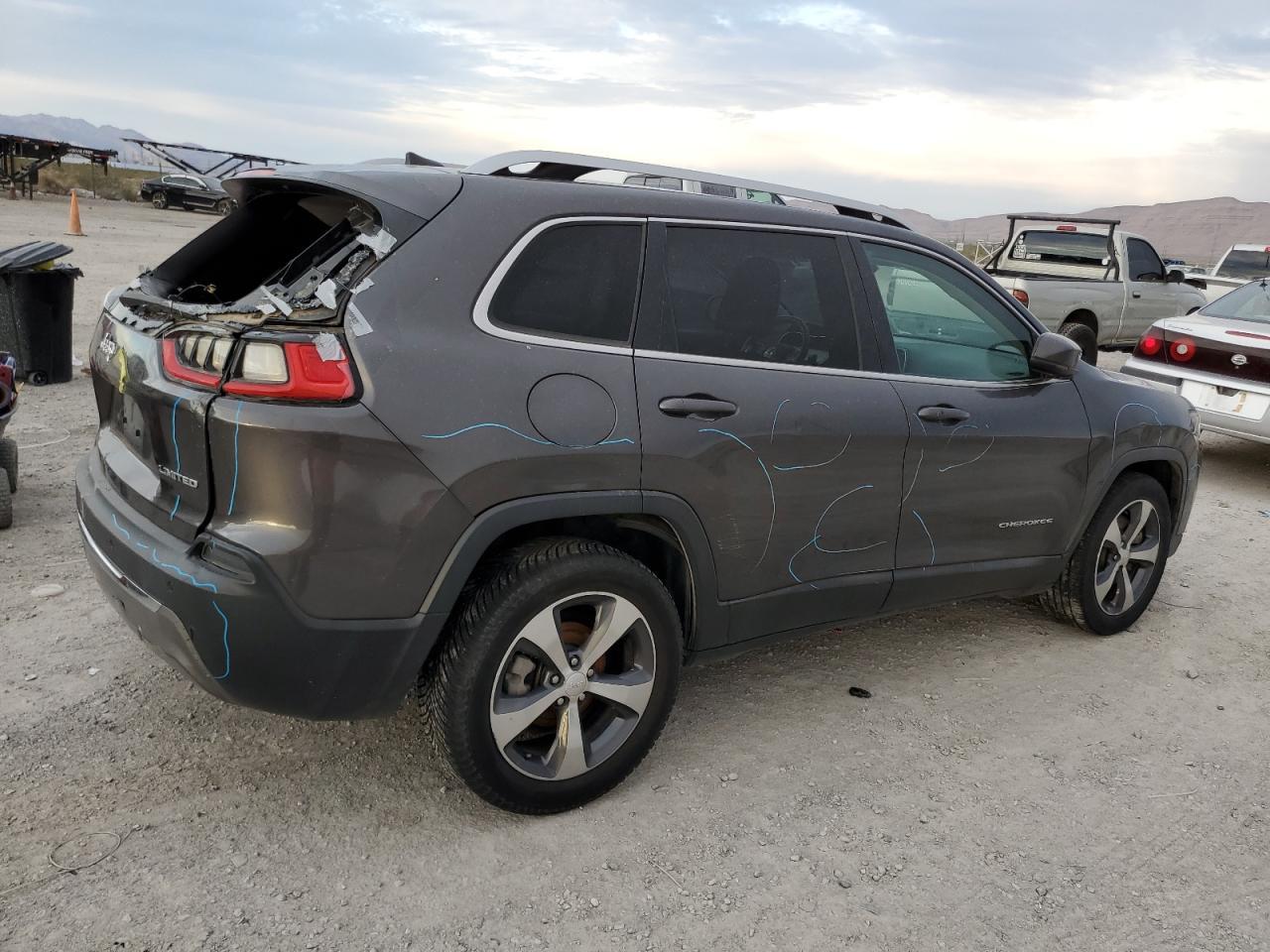 2019 JEEP CHEROKEE
