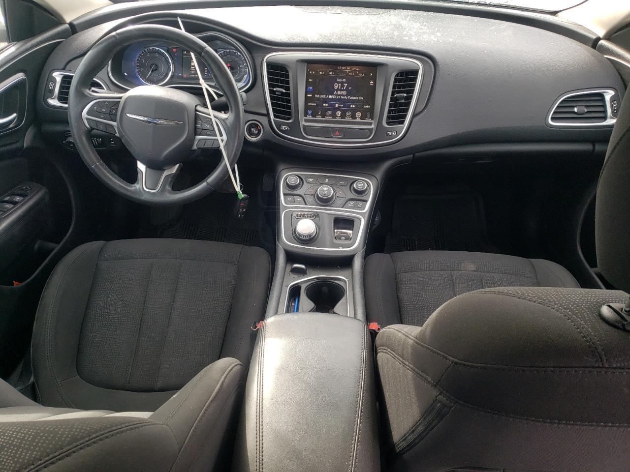 2016 CHRYSLER 200