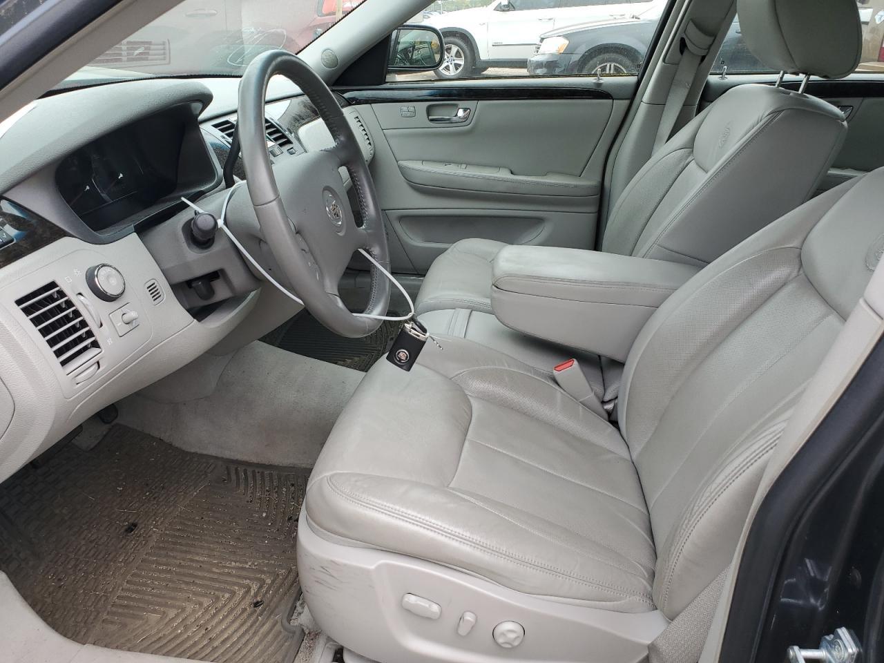 2011 CADILLAC DTS