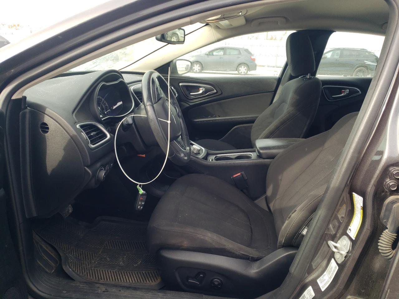 2016 CHRYSLER 200