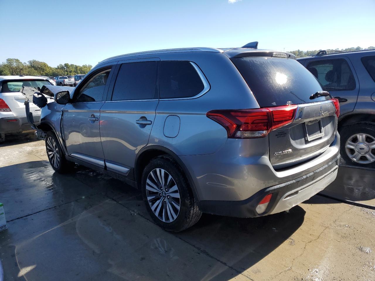2020 MITSUBISHI outlander