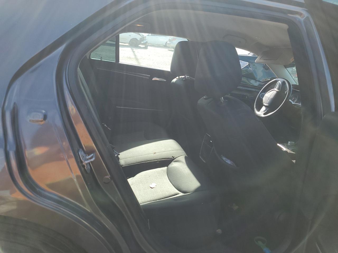 2020 CHRYSLER 300