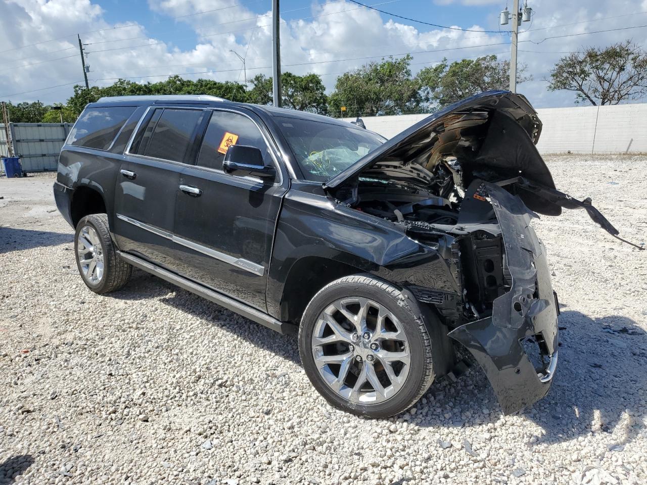2018 CADILLAC Escalade ESV