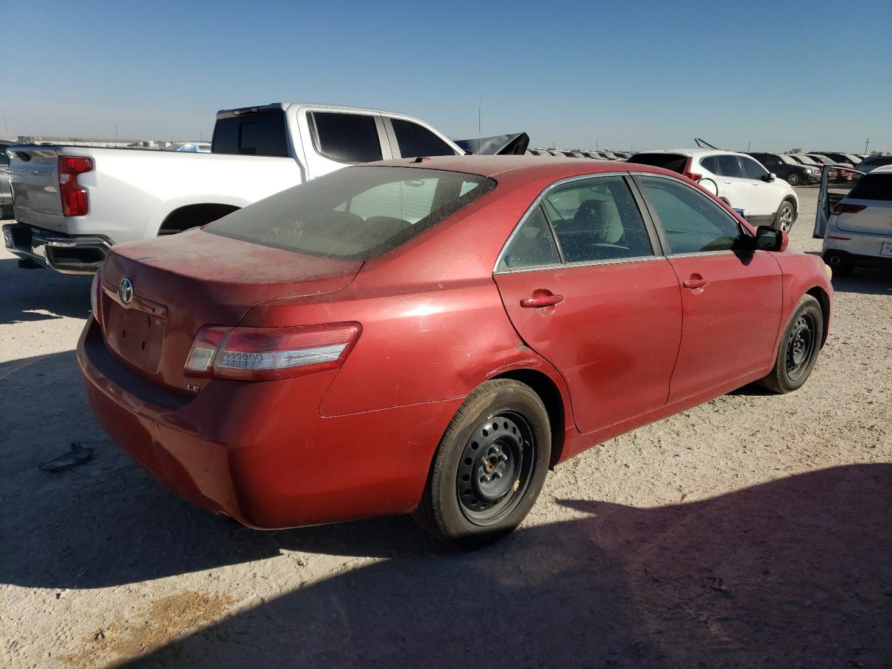 2011 TOYOTA CAMRY