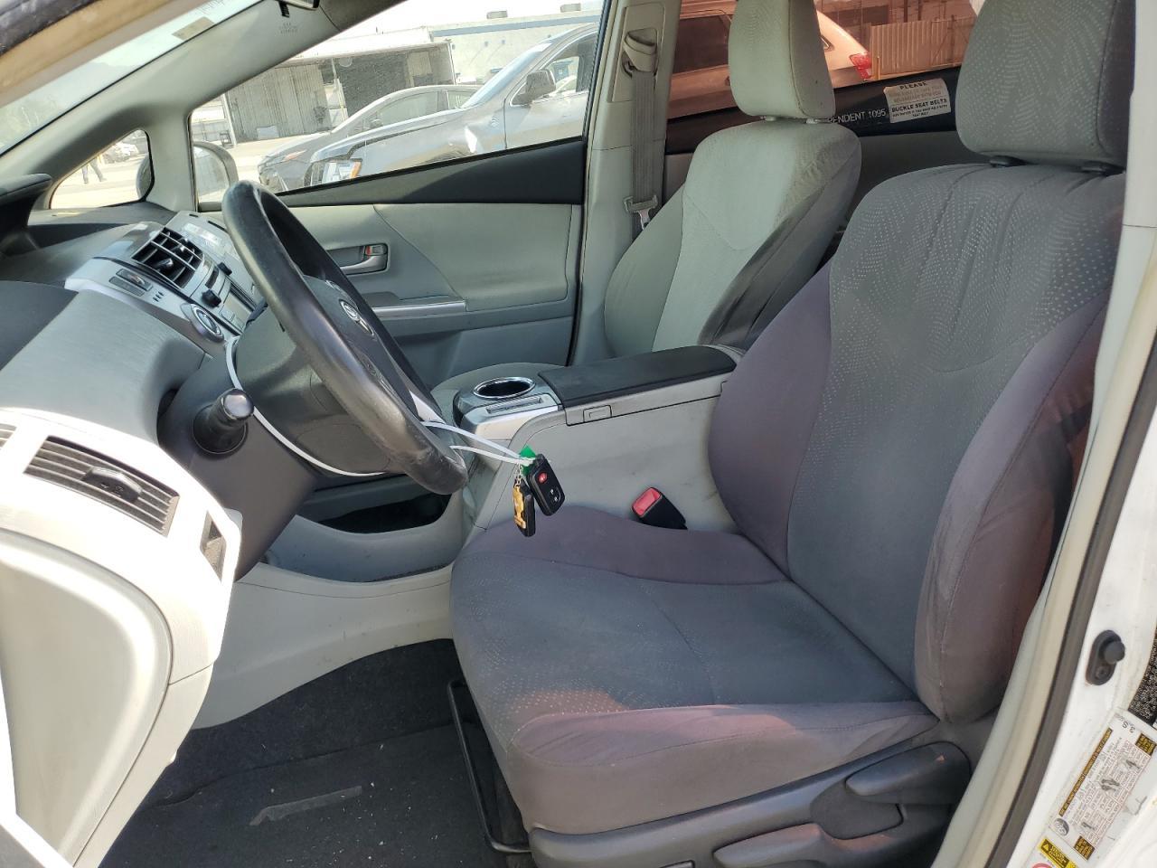 2012 TOYOTA PRIUS V