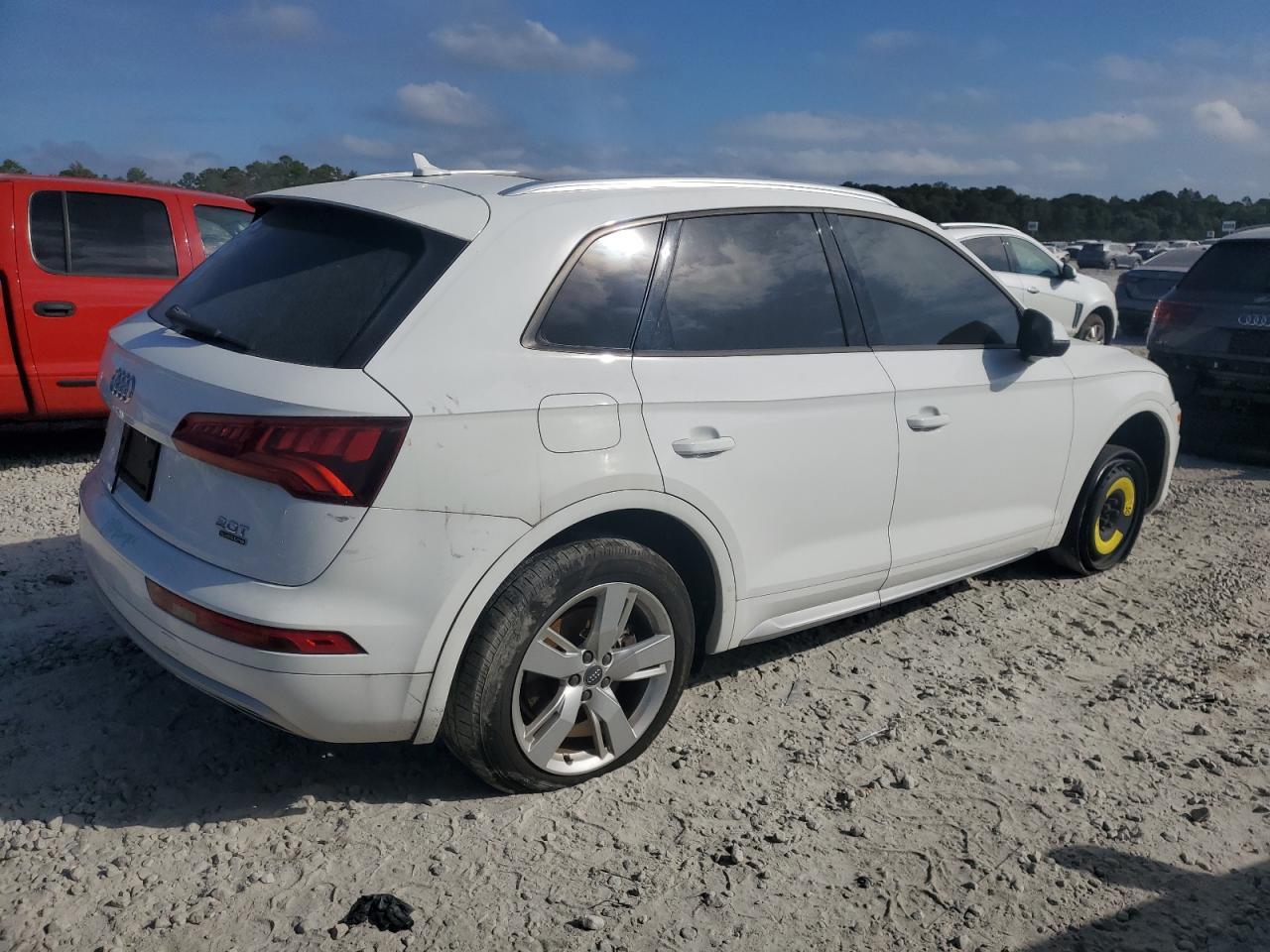 2018 AUDI Q5