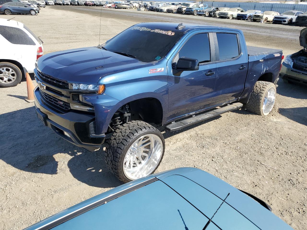 2022 CHEVROLET Silverado