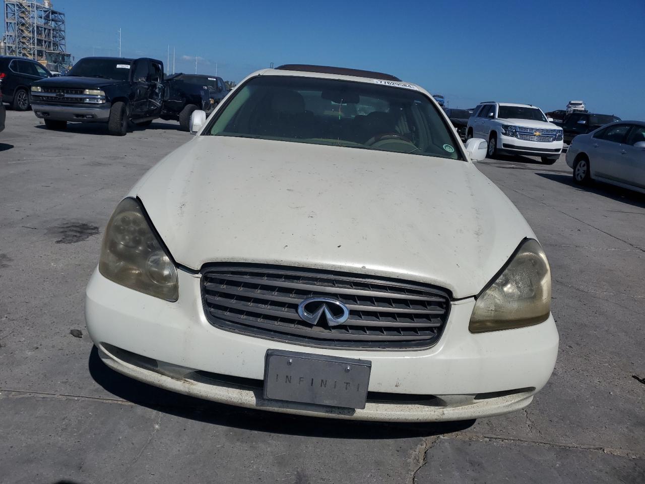 2002 INFINITI Q45