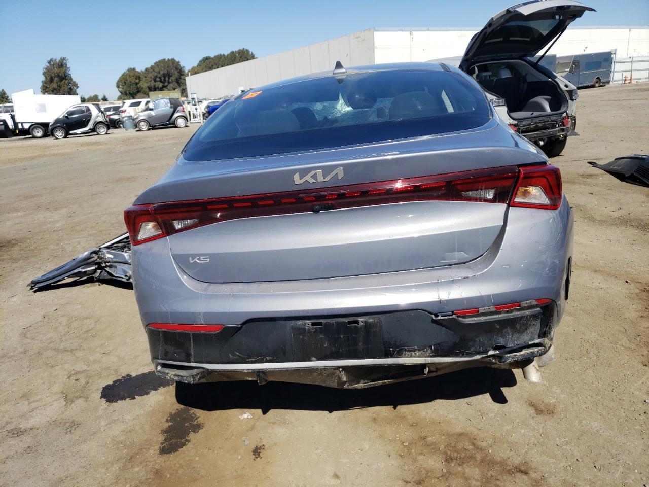 2023 KIA K5