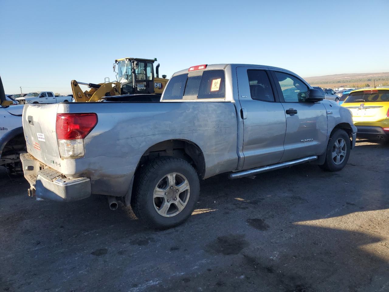 2011 TOYOTA TUNDRA