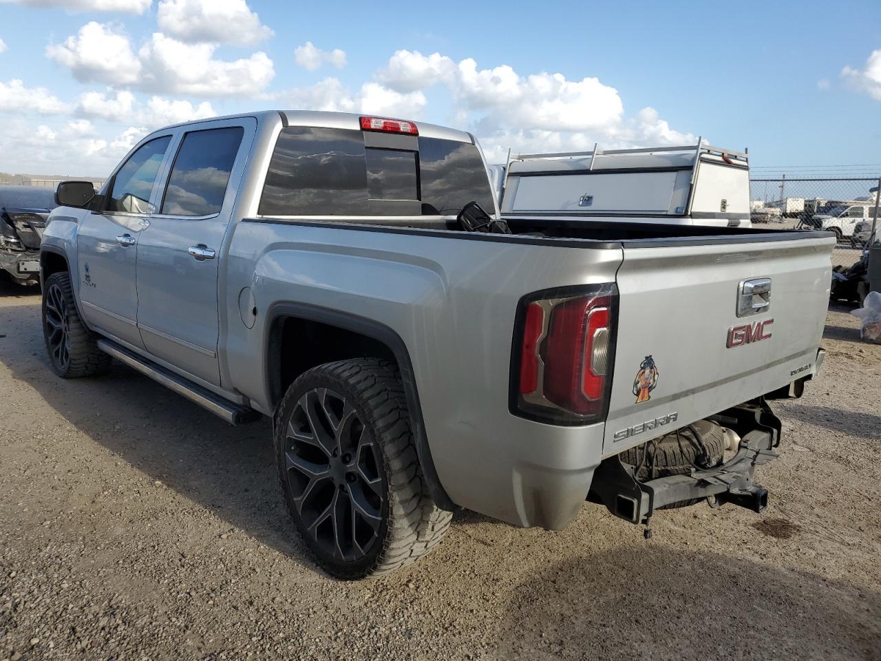 2017 GMC Sierra