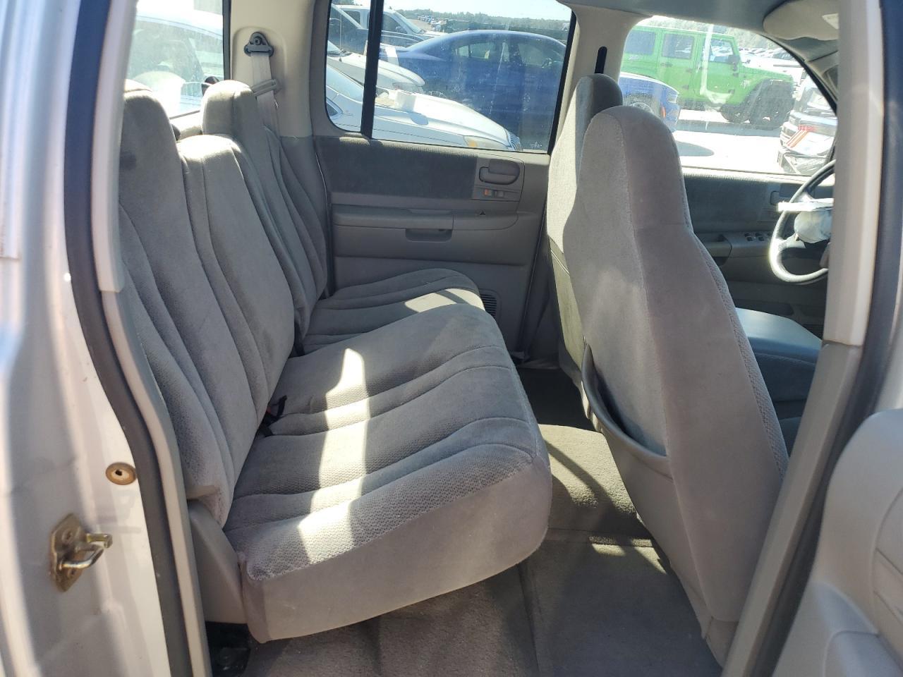 2002 DODGE Dakota
