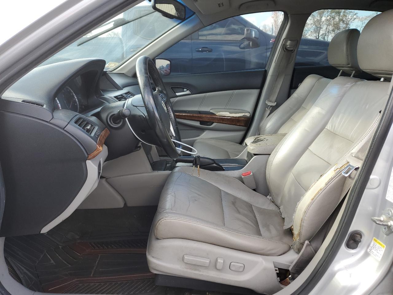 2011 HONDA ACCORD