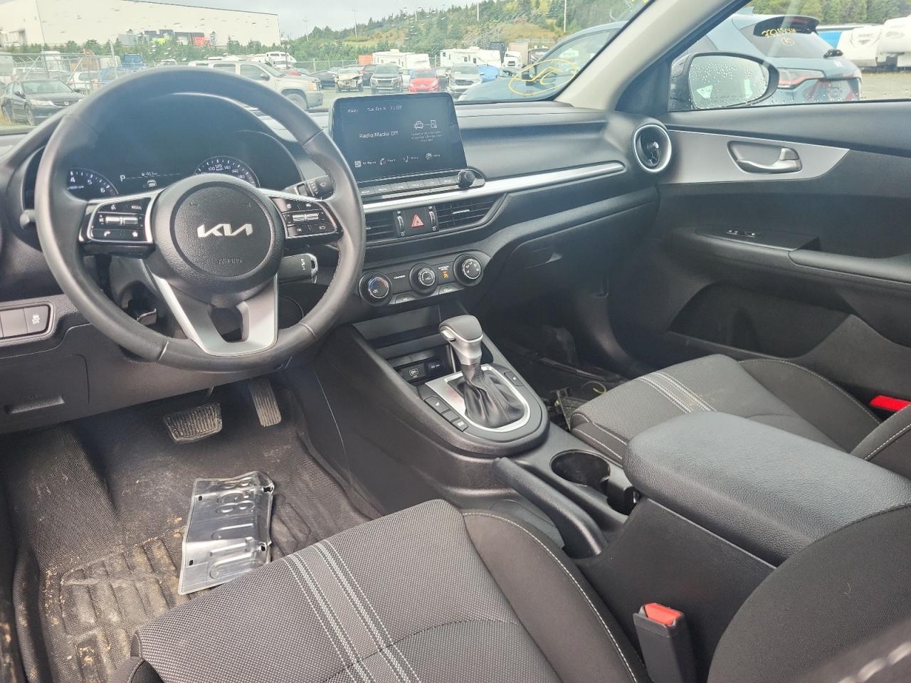 2023 KIA FORTE
