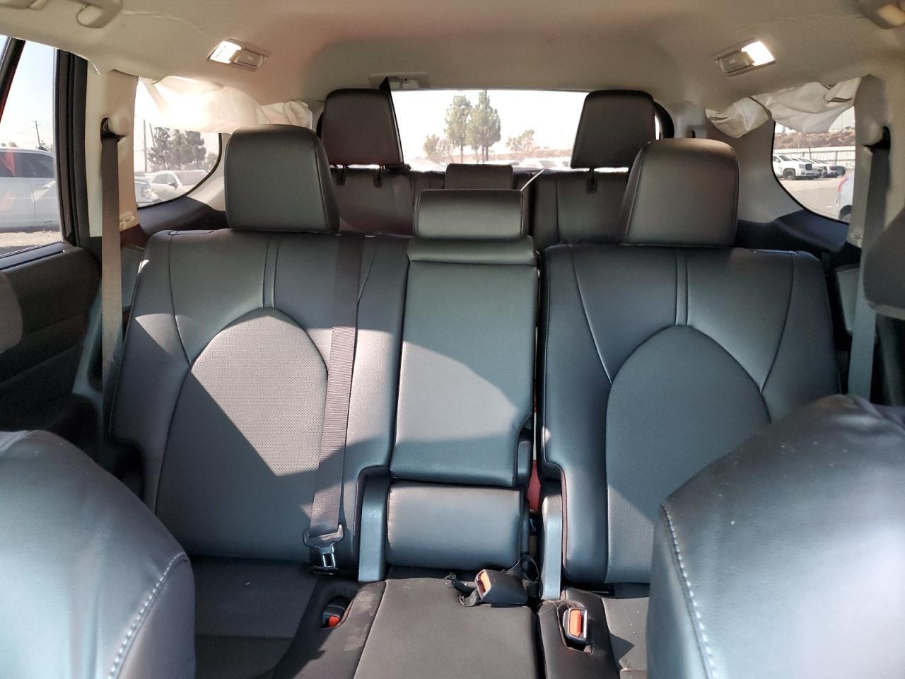 2024 TOYOTA HIGHLANDER