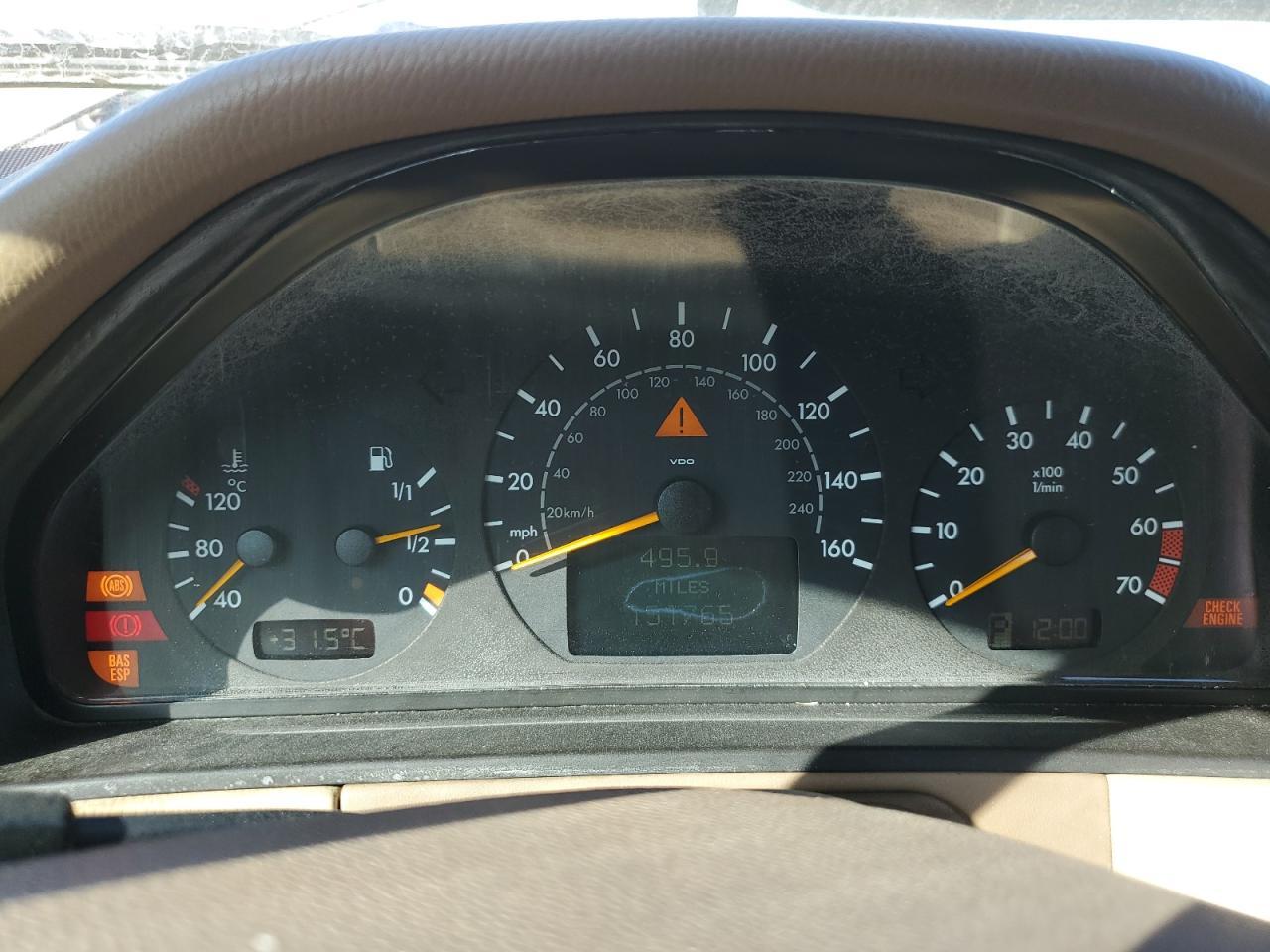 2000 MERCEDES-BENZ E-Class