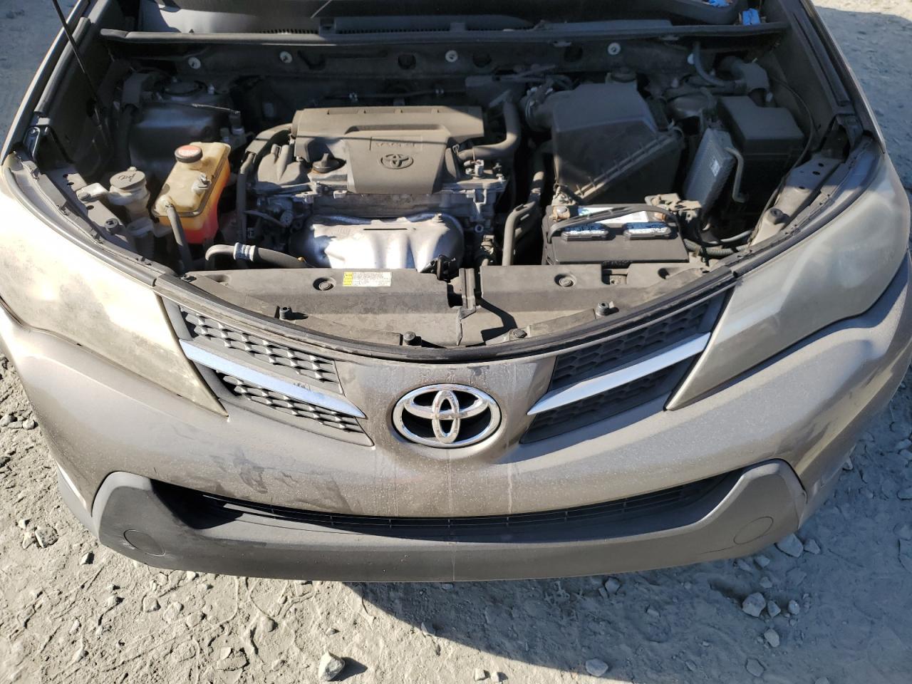 2015 TOYOTA RAV4