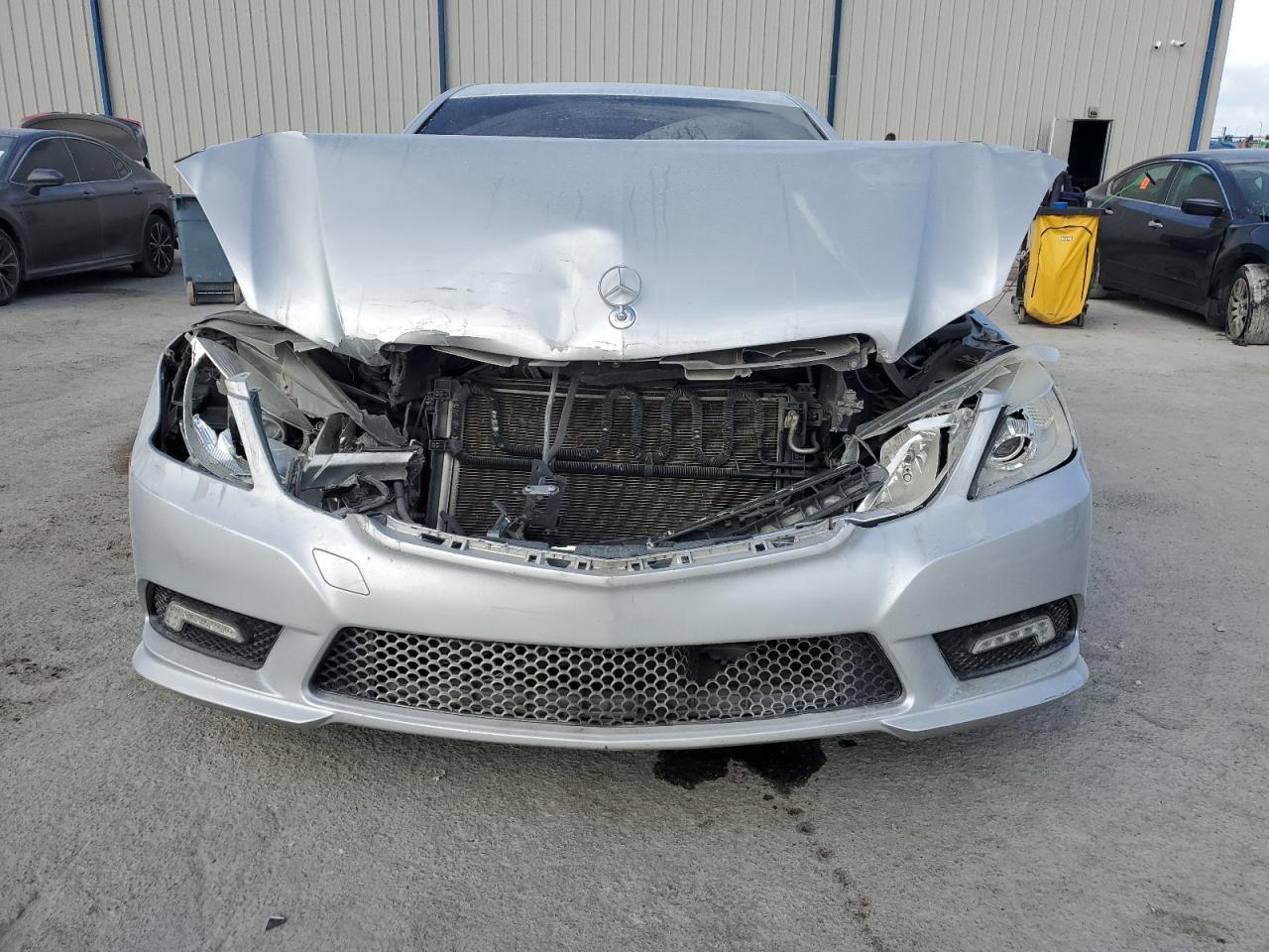 2011 MERCEDES-BENZ E-Class