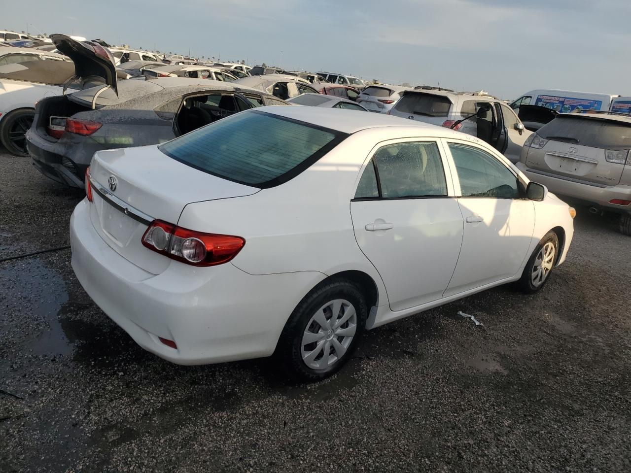 2012 TOYOTA COROLLA