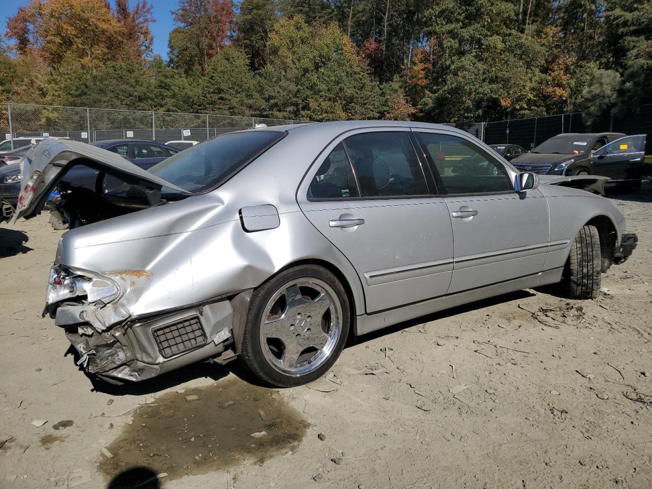 2002 MERCEDES-BENZ E-Class