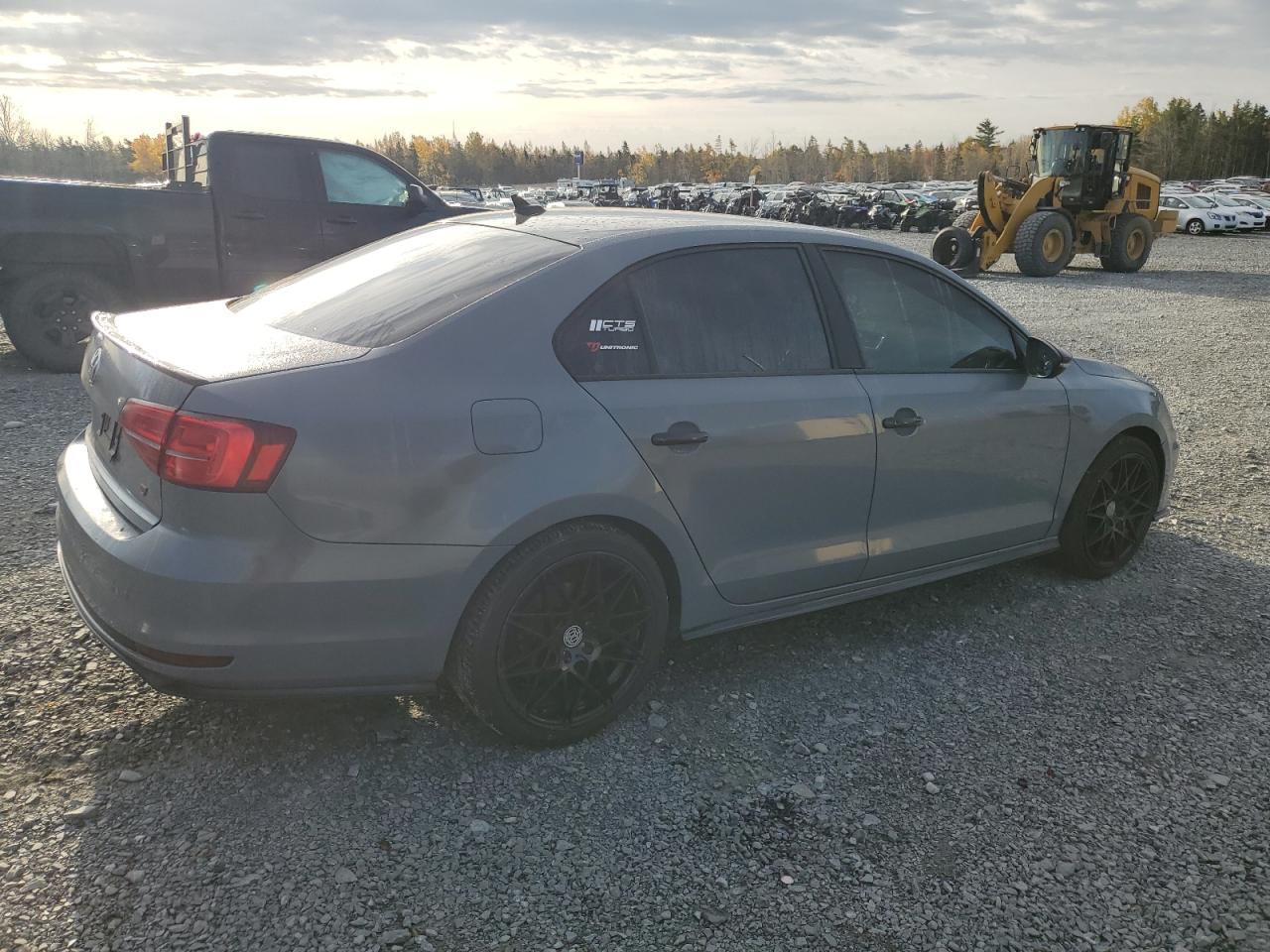 2016 VOLKSWAGEN JETTA