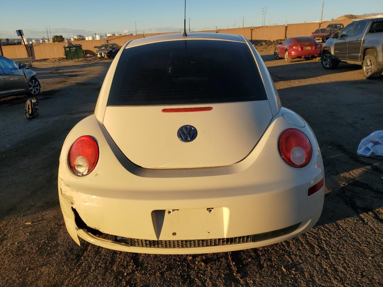 2006 VOLKSWAGEN Beetle