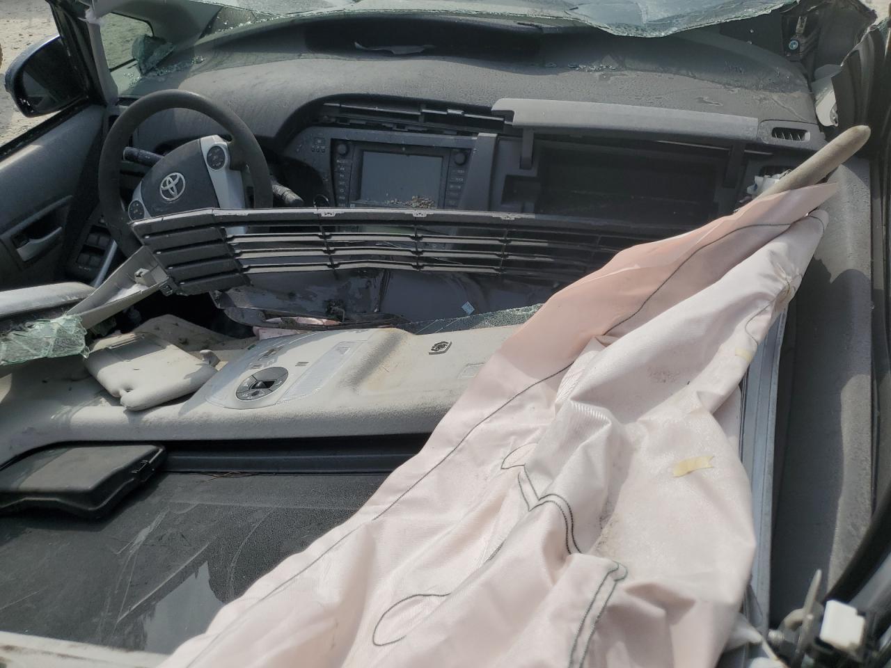 2011 TOYOTA PRIUS