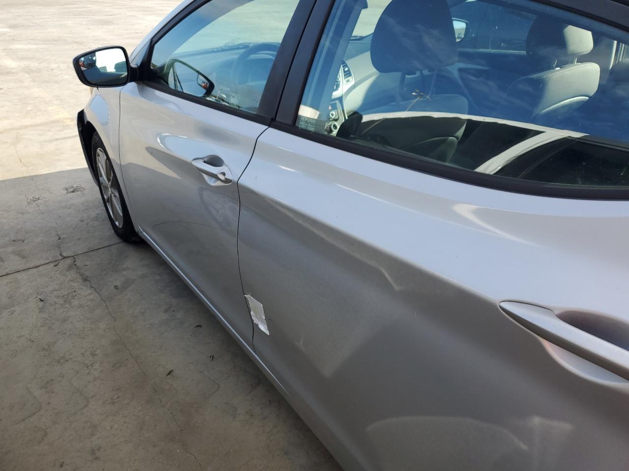 2016 HYUNDAI ELANTRA