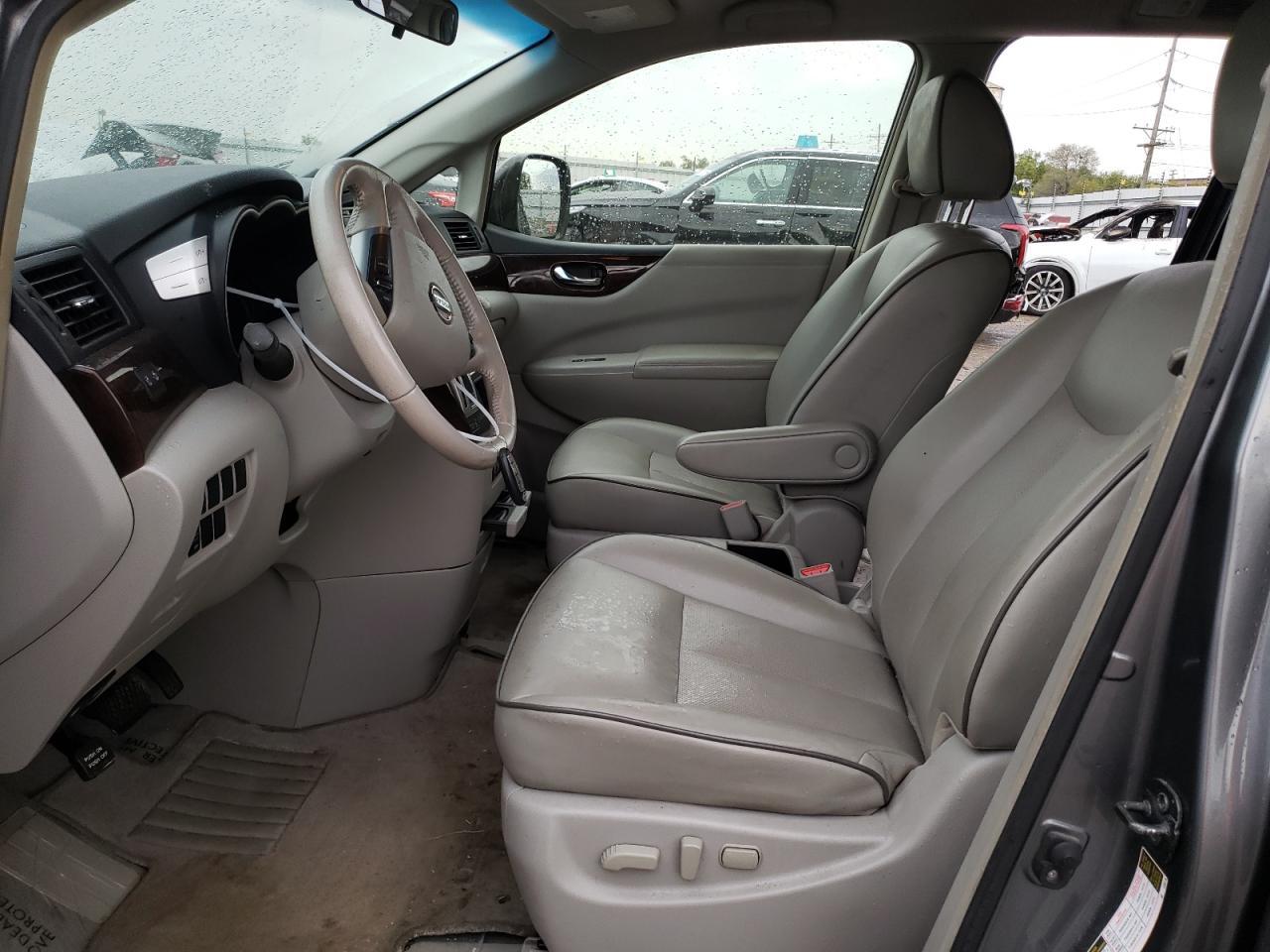 2015 NISSAN Quest