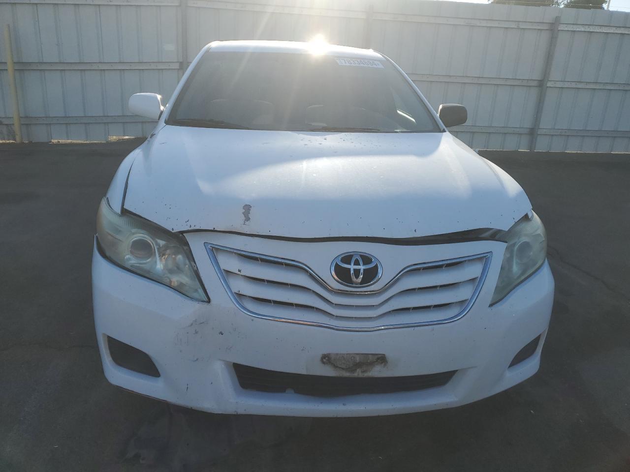 2011 TOYOTA CAMRY