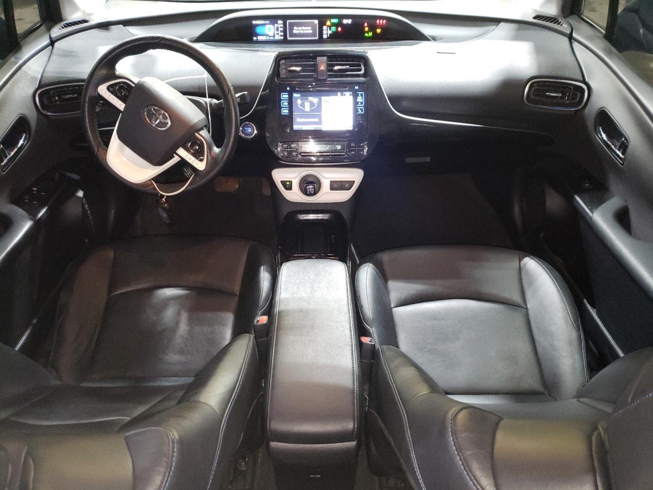 2017 TOYOTA PRIUS