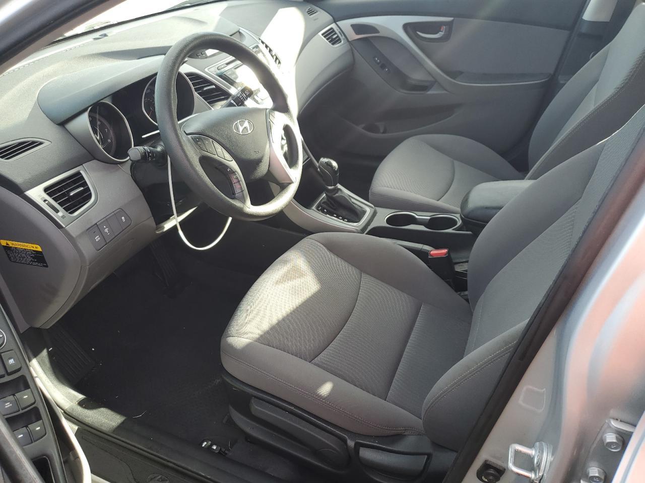 2016 HYUNDAI ELANTRA