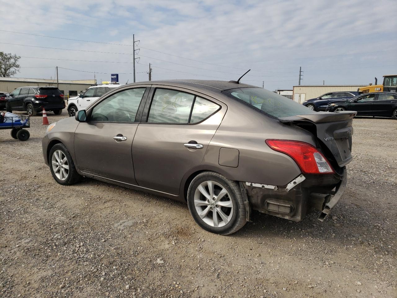 2014 NISSAN VERSA
