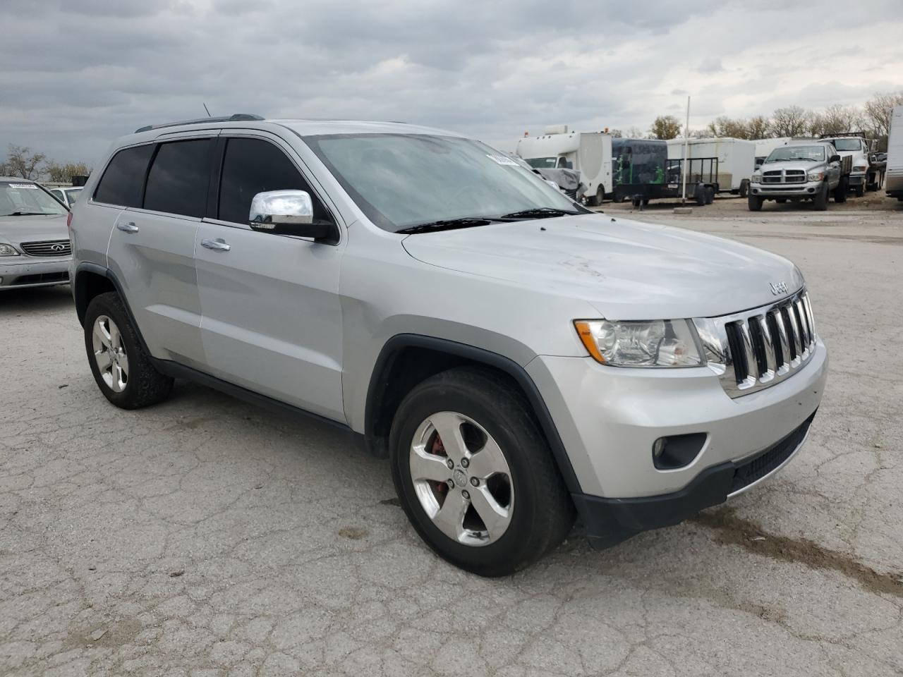 2011 JEEP Grand Cherokee