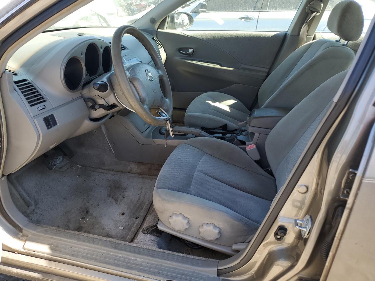 2002 NISSAN ALTIMA