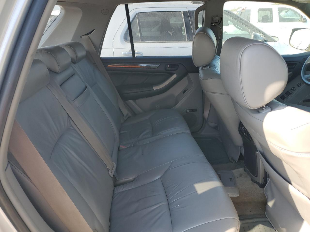 2004 TOYOTA 4Runner