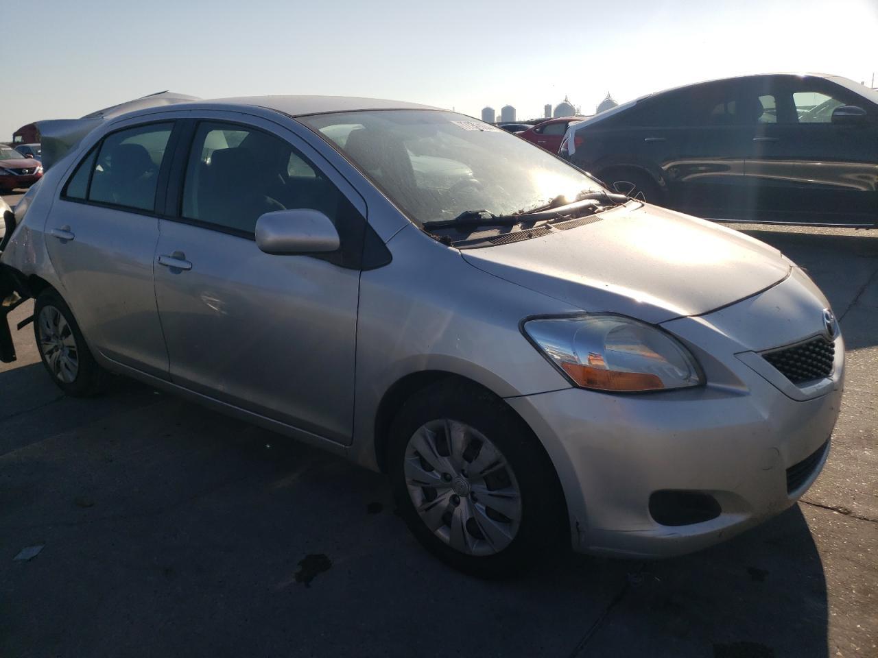 2012 TOYOTA YARIS