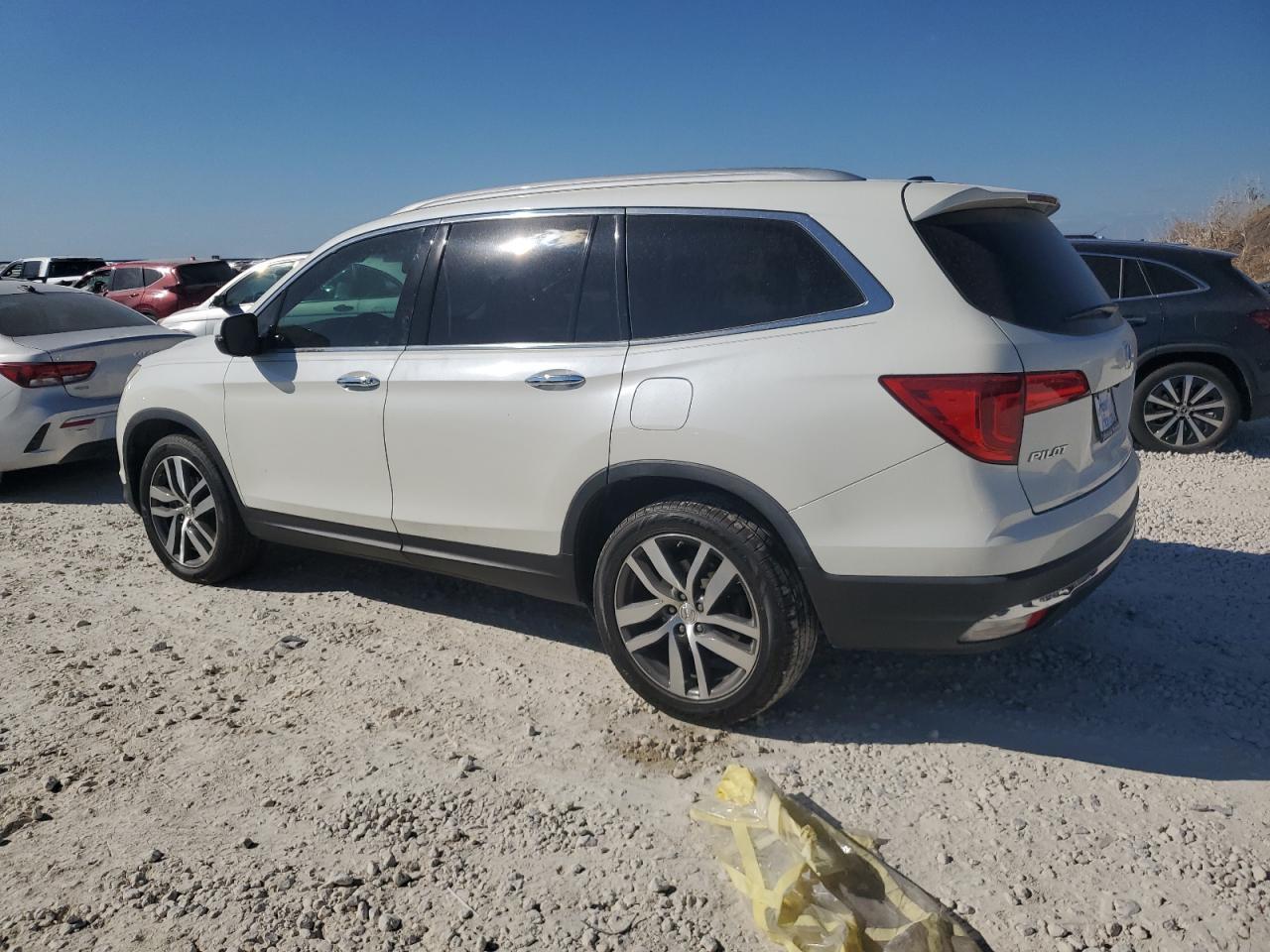 2017 HONDA PILOT