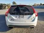 2016 VOLVO V60
