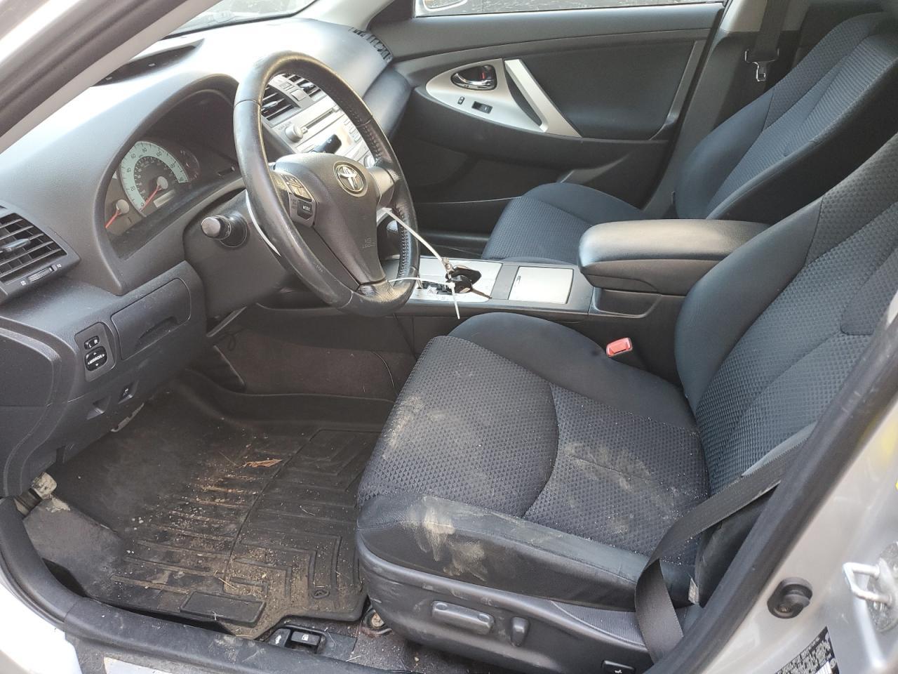 2011 TOYOTA CAMRY