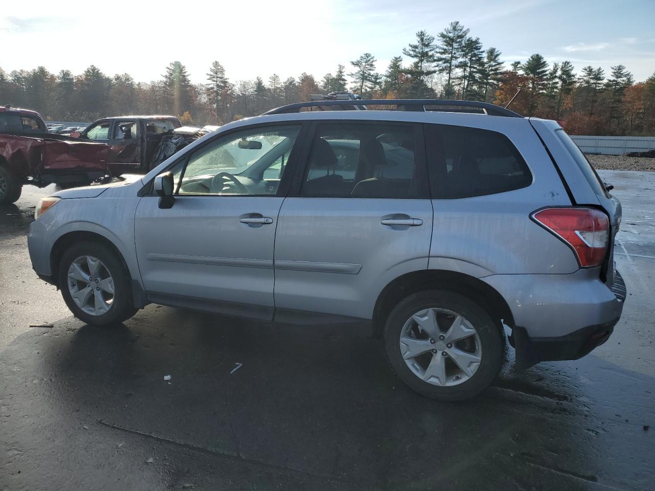 2015 SUBARU FORESTER